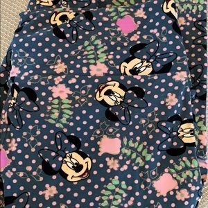 Disney Lularoe Leggings os